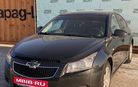 Chevrolet Cruze II, 2012 год, 690 000 рублей, 2 фотография