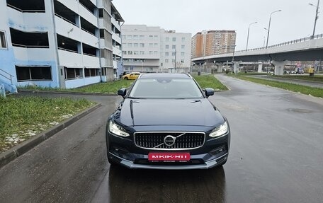 Volvo V90 Cross Country I рестайлинг, 2021 год, 5 000 000 рублей, 1 фотография