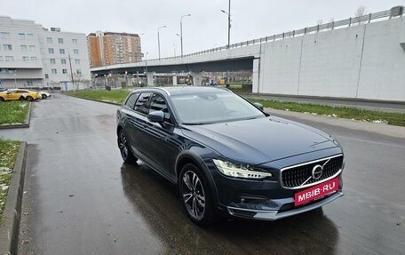 Volvo V90 Cross Country I рестайлинг, 2021 год, 5 000 000 рублей, 17 фотография