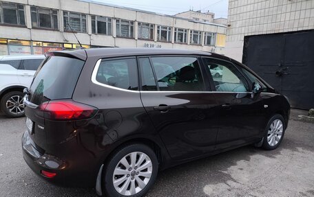 Opel Zafira C рестайлинг, 2014 год, 1 250 000 рублей, 6 фотография