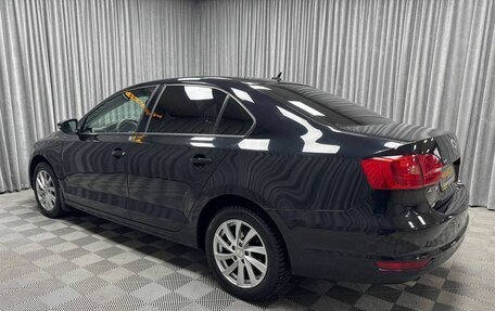 Volkswagen Jetta VI, 2013 год, 990 000 рублей, 10 фотография