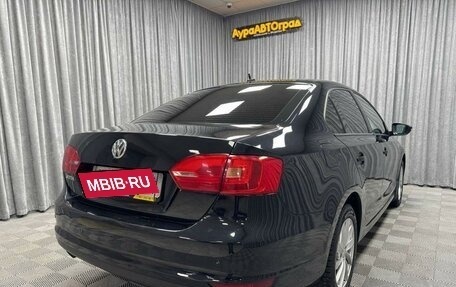 Volkswagen Jetta VI, 2013 год, 990 000 рублей, 16 фотография