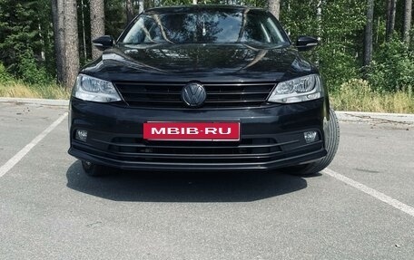 Volkswagen Jetta VI, 2015 год, 1 350 000 рублей, 1 фотография