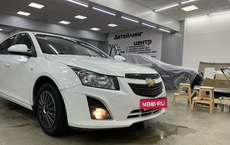 Chevrolet Cruze II, 2013 год, 822 000 рублей, 2 фотография