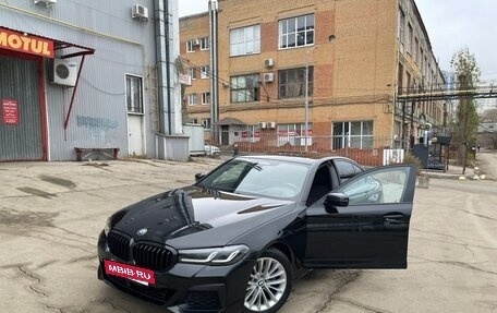 BMW 5 серия, 2021 год, 8 500 000 рублей, 10 фотография