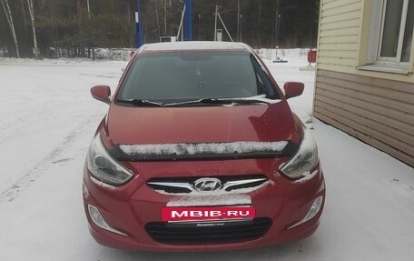 Hyundai Solaris II рестайлинг, 2013 год, 950 000 рублей, 3 фотография