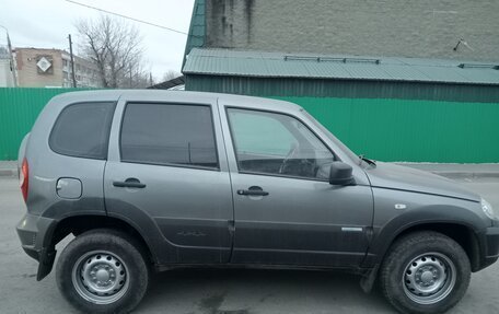 Chevrolet Niva I рестайлинг, 2014 год, 530 000 рублей, 2 фотография