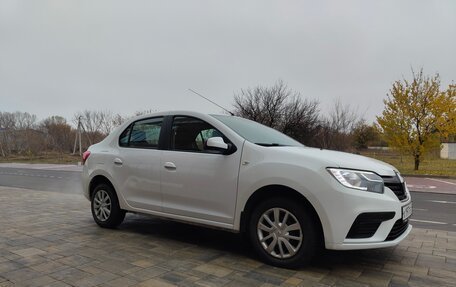 Renault Logan II, 2021 год, 920 000 рублей, 2 фотография