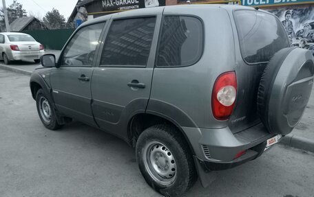 Chevrolet Niva I рестайлинг, 2014 год, 530 000 рублей, 5 фотография