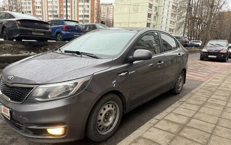 KIA Rio III рестайлинг, 2015 год, 710 000 рублей, 3 фотография