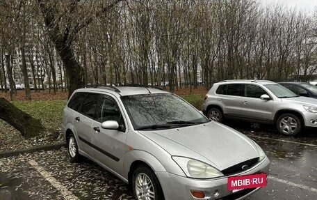 Ford Focus IV, 2001 год, 215 000 рублей, 3 фотография