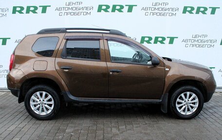 Renault Duster I рестайлинг, 2013 год, 900 000 рублей, 2 фотография