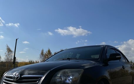 Toyota Avensis III рестайлинг, 2007 год, 850 000 рублей, 2 фотография