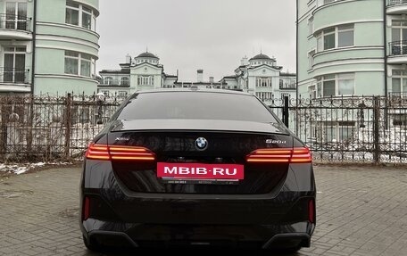 BMW 5 серия, 2023 год, 9 750 000 рублей, 2 фотография