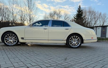 Bentley Mulsanne II, 2017 год, 28 000 000 рублей, 2 фотография