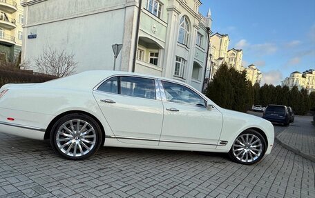 Bentley Mulsanne II, 2017 год, 28 000 000 рублей, 27 фотография