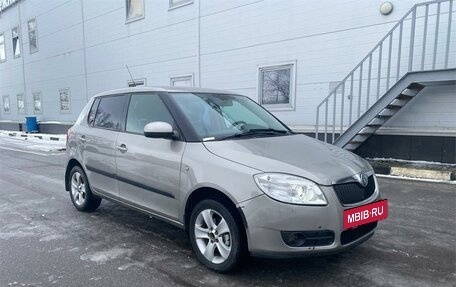 Skoda Fabia II, 2009 год, 569 000 рублей, 2 фотография