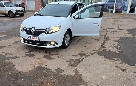 Renault Logan II, 2016 год, 1 480 000 рублей, 10 фотография