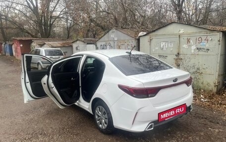 KIA Rio IV, 2021 год, 1 379 000 рублей, 6 фотография