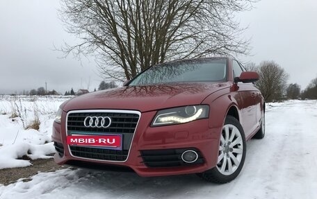 Audi A4, 2010 год, 1 050 000 рублей, 4 фотография