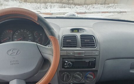 Hyundai Accent II, 2005 год, 310 000 рублей, 9 фотография