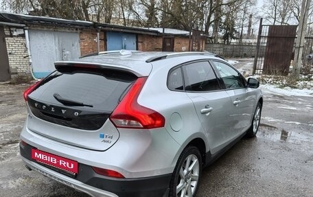 Volvo V40 Cross Country I, 2014 год, 1 800 000 рублей, 2 фотография