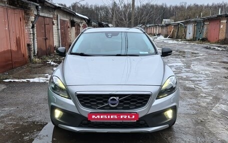 Volvo V40 Cross Country I, 2014 год, 1 800 000 рублей, 7 фотография