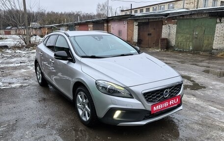 Volvo V40 Cross Country I, 2014 год, 1 800 000 рублей, 8 фотография