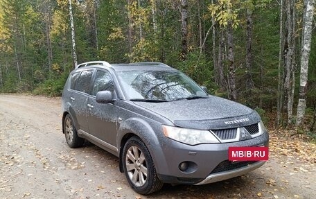 Mitsubishi Outlander III рестайлинг 3, 2007 год, 750 000 рублей, 6 фотография