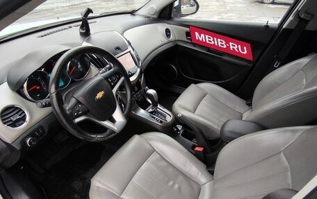 Chevrolet Cruze II, 2014 год, 940 000 рублей, 11 фотография