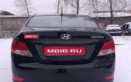 Hyundai Solaris II рестайлинг, 2011 год, 625 000 рублей, 5 фотография