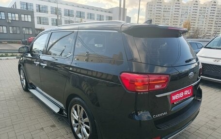 KIA Carnival III, 2020 год, 3 400 000 рублей, 4 фотография