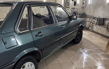 Audi 80, 1985 год, 300 000 рублей, 3 фотография