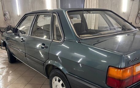 Audi 80, 1985 год, 300 000 рублей, 4 фотография