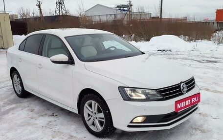 Volkswagen Jetta VI, 2015 год, 1 200 000 рублей, 3 фотография