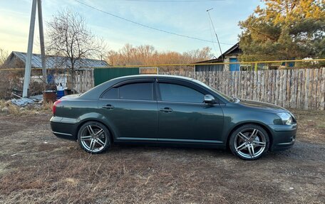 Toyota Avensis III рестайлинг, 2006 год, 1 000 000 рублей, 5 фотография