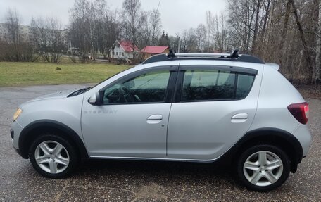 Renault Sandero II рестайлинг, 2015 год, 950 000 рублей, 14 фотография