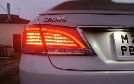 Toyota Crown, 2014 год, 2 530 000 рублей, 19 фотография