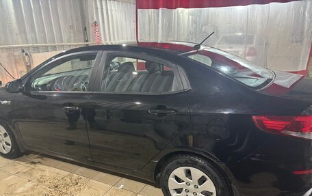 KIA Rio III рестайлинг, 2015 год, 930 000 рублей, 12 фотография