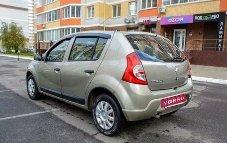 Renault Sandero I, 2010 год, 650 000 рублей, 4 фотография