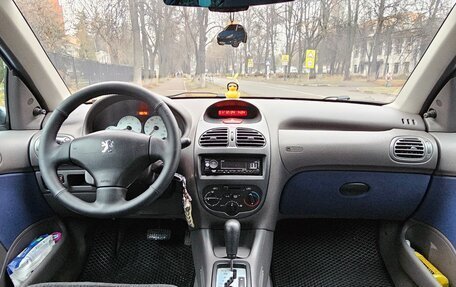 Peugeot 206, 2003 год, 315 000 рублей, 25 фотография