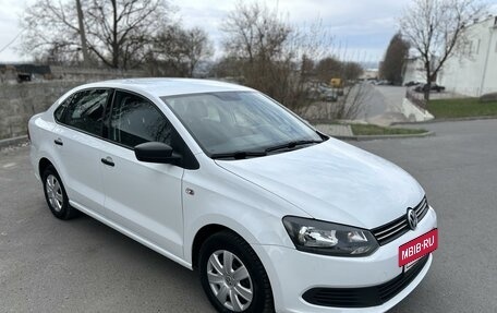 Volkswagen Polo VI (EU Market), 2015 год, 850 000 рублей, 10 фотография