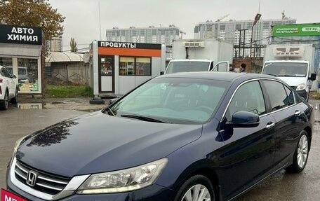 Honda Accord IX рестайлинг, 2013 год, 1 630 000 рублей, 15 фотография