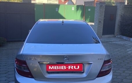 Mercedes-Benz C-Класс, 2010 год, 1 650 000 рублей, 4 фотография