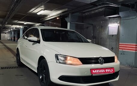 Volkswagen Jetta VI, 2012 год, 1 290 000 рублей, 2 фотография