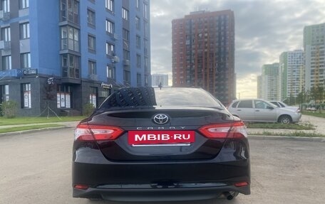 Toyota Camry, 2021 год, 2 635 000 рублей, 6 фотография