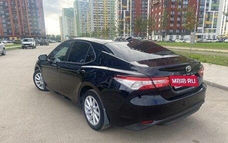 Toyota Camry, 2021 год, 2 635 000 рублей, 5 фотография