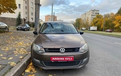 Volkswagen Polo VI (EU Market), 2011 год, 700 000 рублей, 1 фотография