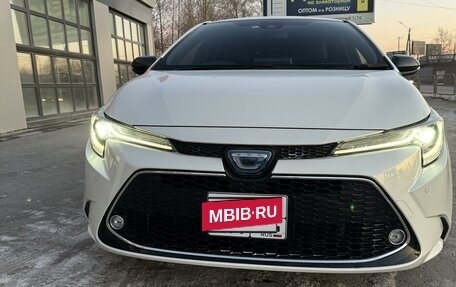 Toyota Corolla, 2020 год, 2 200 000 рублей, 2 фотография