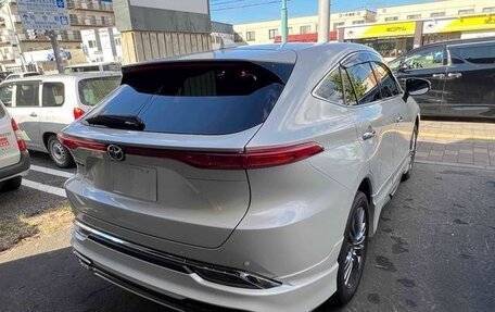 Toyota Harrier, 2021 год, 2 485 000 рублей, 4 фотография